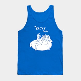 Cat enjoying a cool vacation Tank Top